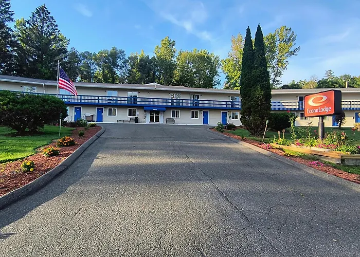 Econo Lodge Lee - Great Barrington